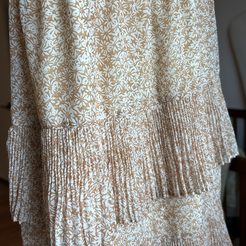 Ditsy floral tiered long dress with ties
